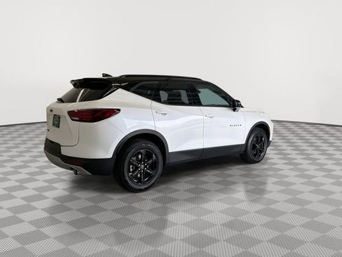 Certified 2024 Chevrolet Blazer LT w/ Midnight/Sport Edition FWD image 12