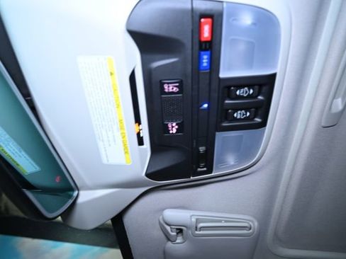 Used 2023 Subaru Crosstrek 2.5i Sport image 36