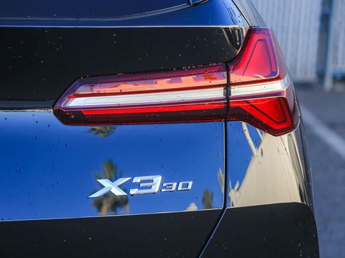 New 2026 BMW X3 xDrive30 w/ Premium Package image 7