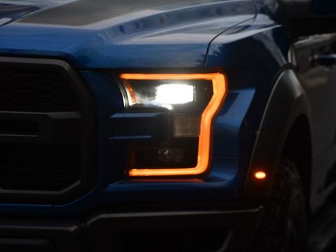 Used 2018 Ford F150 Raptor w/ Equipment Group 802A Luxury image 5