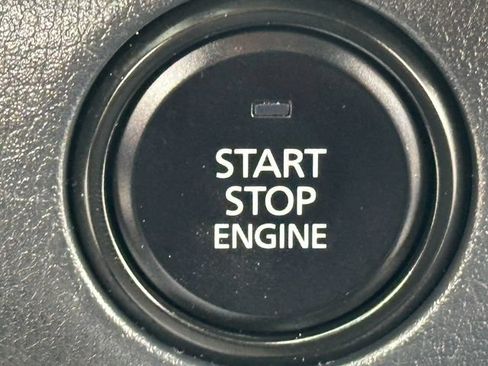 Used 2025 MAZDA CX-30 AWD 2.5 S w/ Select Sport Pkg image 17