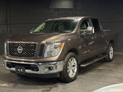 Used 2019 Nissan Titan SV w/ SV Convenience Package