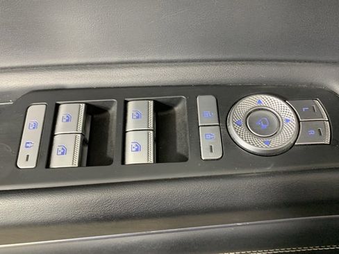 Used 2024 Genesis GV80 2.5T image 28