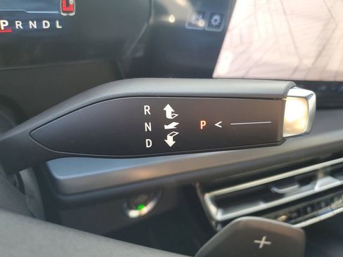 New 2026 Chevrolet Traverse LT w/ Midnight/Sport Edition image 28