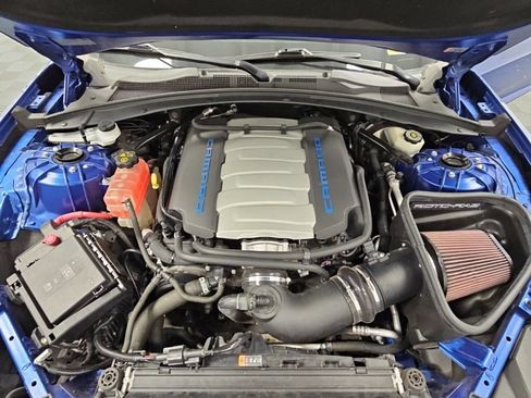 Used 2016 Chevrolet Camaro SS RWD image 44