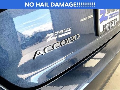 Certified 2025 Honda Accord SE image 9