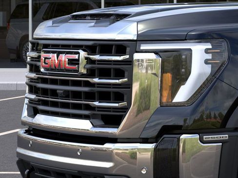 New 2026 GMC Sierra 2500 SLE w/ SLE Value Package; AWD/4WD image 15