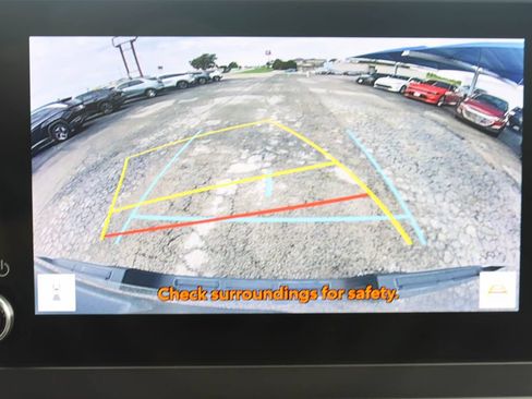 Used 2024 Toyota Tacoma SR5 AWD/4WD image 25