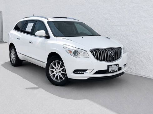 Used 2016 Buick Enclave Convenience FWD image 1