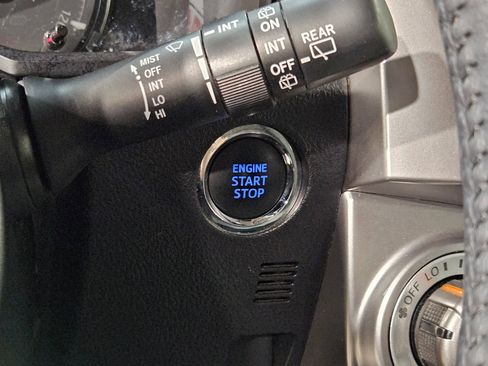 Used 2024 Toyota 4Runner SR5 image 33