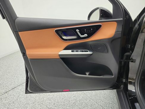 Certified 2026 Mercedes-Benz GLC 300 image 12