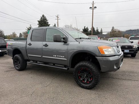 Used 2013 Nissan Titan PRO-4X image 2