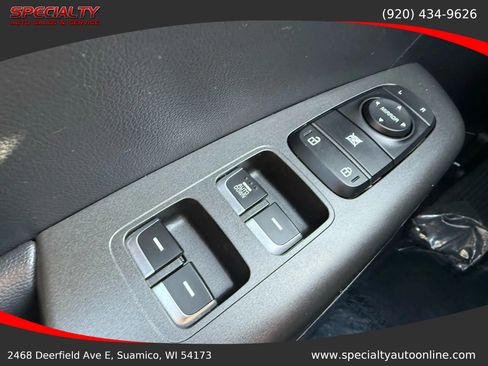 Used 2018 Kia Sportage LX image 27