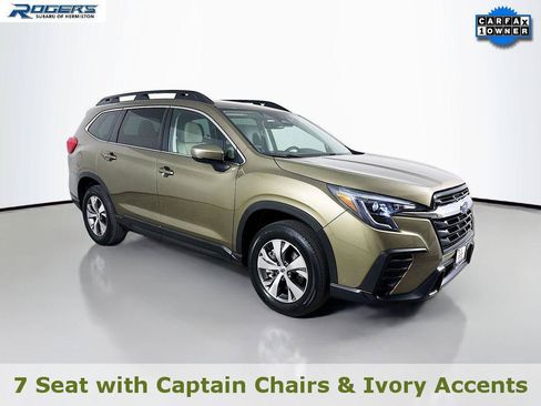 Used 2025 Subaru Ascent Premium AWD/4WD image 1