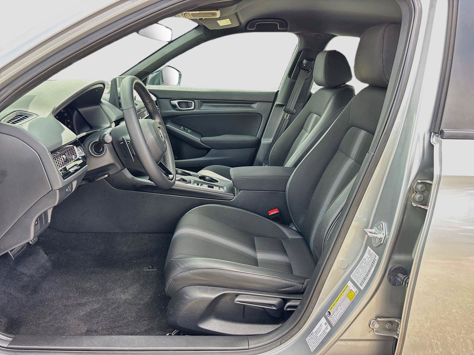 Certified 2025 Honda Civic Sport image 22