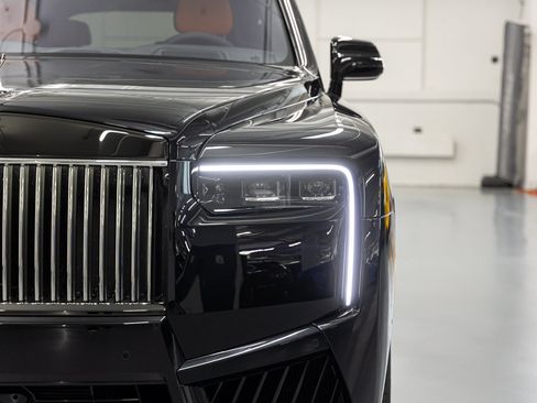 New 2027 Rolls-Royce Cullinan Black Badge AWD/4WD image 9