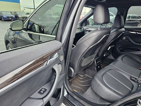 Used 2017 BMW X1 xDrive28i image 14
