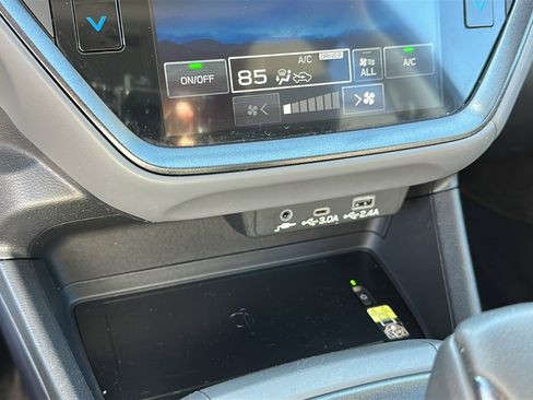 Used 2024 Subaru Crosstrek 2.5i Limited image 17