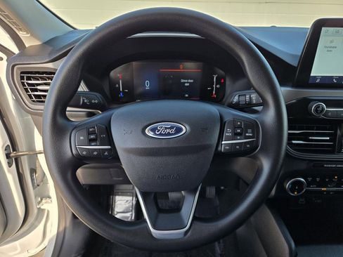 Used 2025 Ford Escape Active image 18