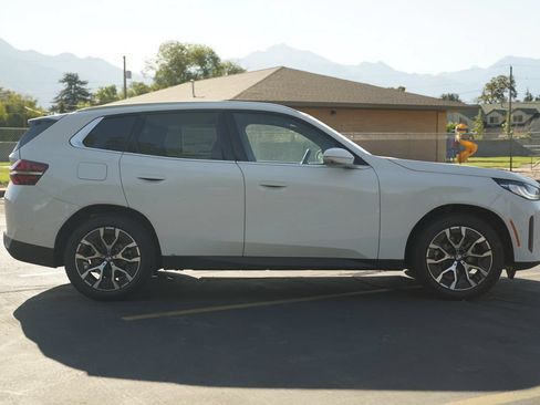 New 2026 BMW X3 xDrive30i w/ Premium Package AWD/4WD image 6