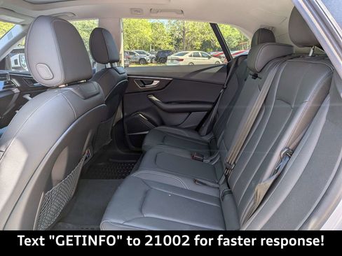 Certified 2023 Audi Q8 Premium Plus w/ Premium Plus Package AWD/4WD image 18