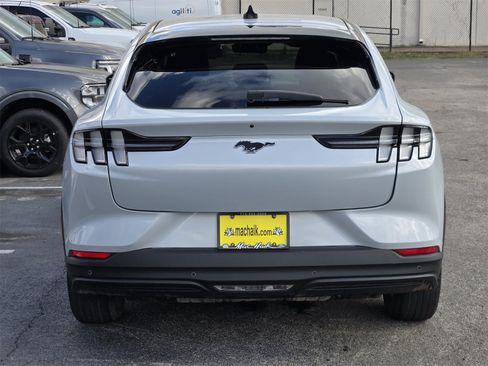 Used 2023 Ford Mustang Mach-E Select image 6