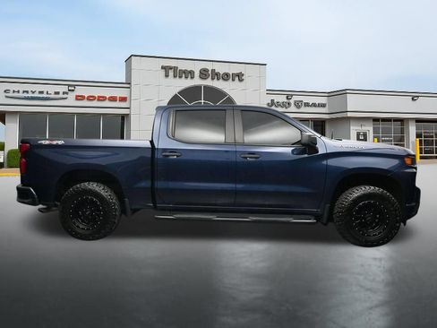 Used 2021 Chevrolet Silverado 1500 Custom w/ LPO, Dark Essentials Package AWD/4WD image 6