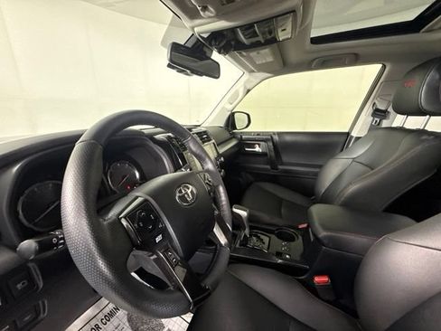Used 2024 Toyota 4Runner TRD Off-Road Premium w/ Off Road Premium Plus Package AWD/4WD image 17