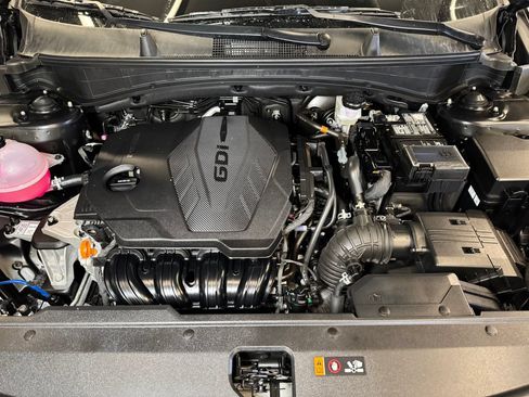 Used 2026 Kia Sportage EX FWD image 23
