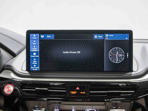 Used 2025 Acura MDX FWD w/ Technology Package image 15