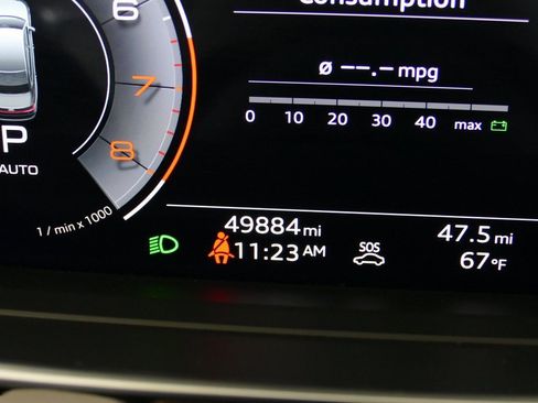 Used 2023 Audi A8 L 3.0T w/ Executive Package image 17