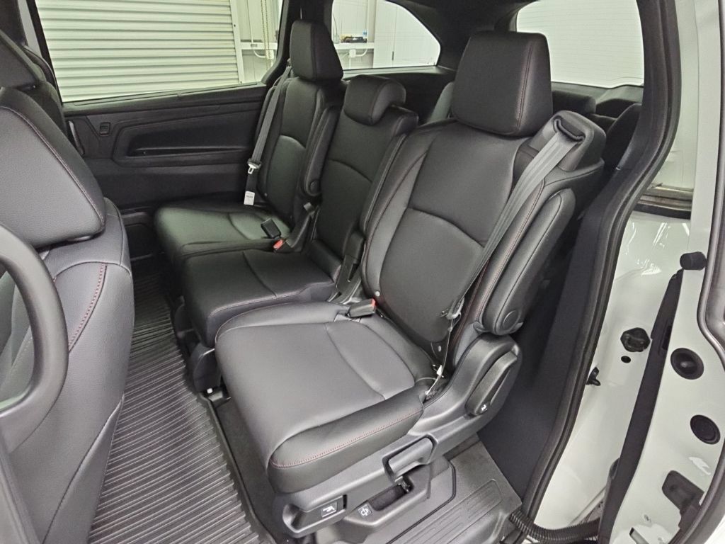 New 2026 Honda Odyssey Sport-L image 31