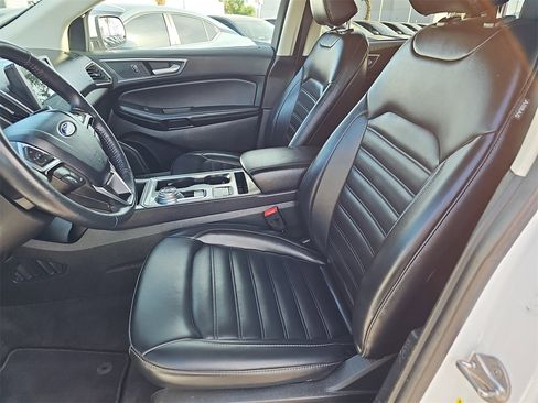 Used 2024 Ford Edge SEL image 14
