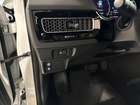 Used 2023 Honda Civic Sport image 15