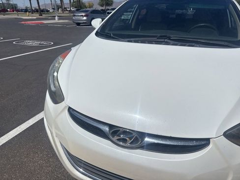 Used 2013 Hyundai Elantra GLS w/ Preferred Pkg FWD image 2