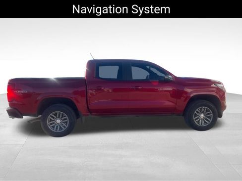 Used 2024 Chevrolet Colorado LT w/ LT Convenience Package III image 9