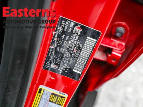 Used 2022 Hyundai Venue SEL image 34