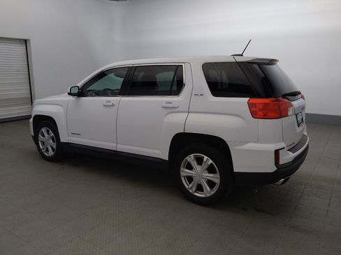 Used 2017 GMC Terrain SLE FWD image 3