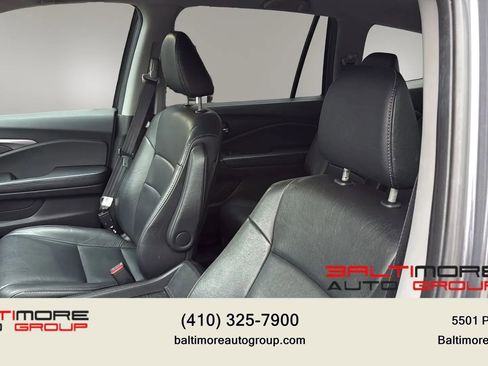 Used 2017 Honda Pilot EX-L image 11