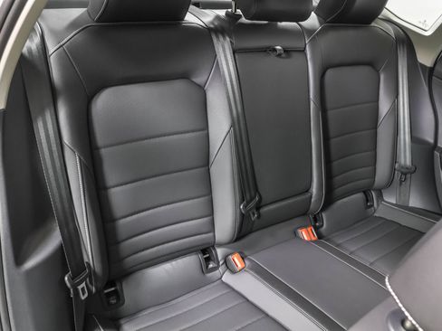 Used 2024 Volkswagen Jetta SE w/ Panoramic Sunroof Package FWD image 42