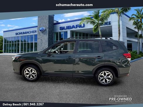 Certified 2023 Subaru Forester Premium AWD/4WD image 4