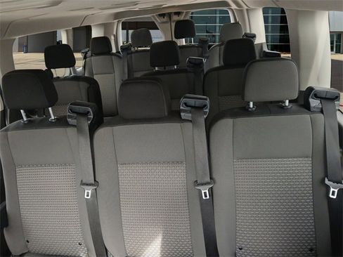 Used 2024 Ford Transit 350 XLT image 13