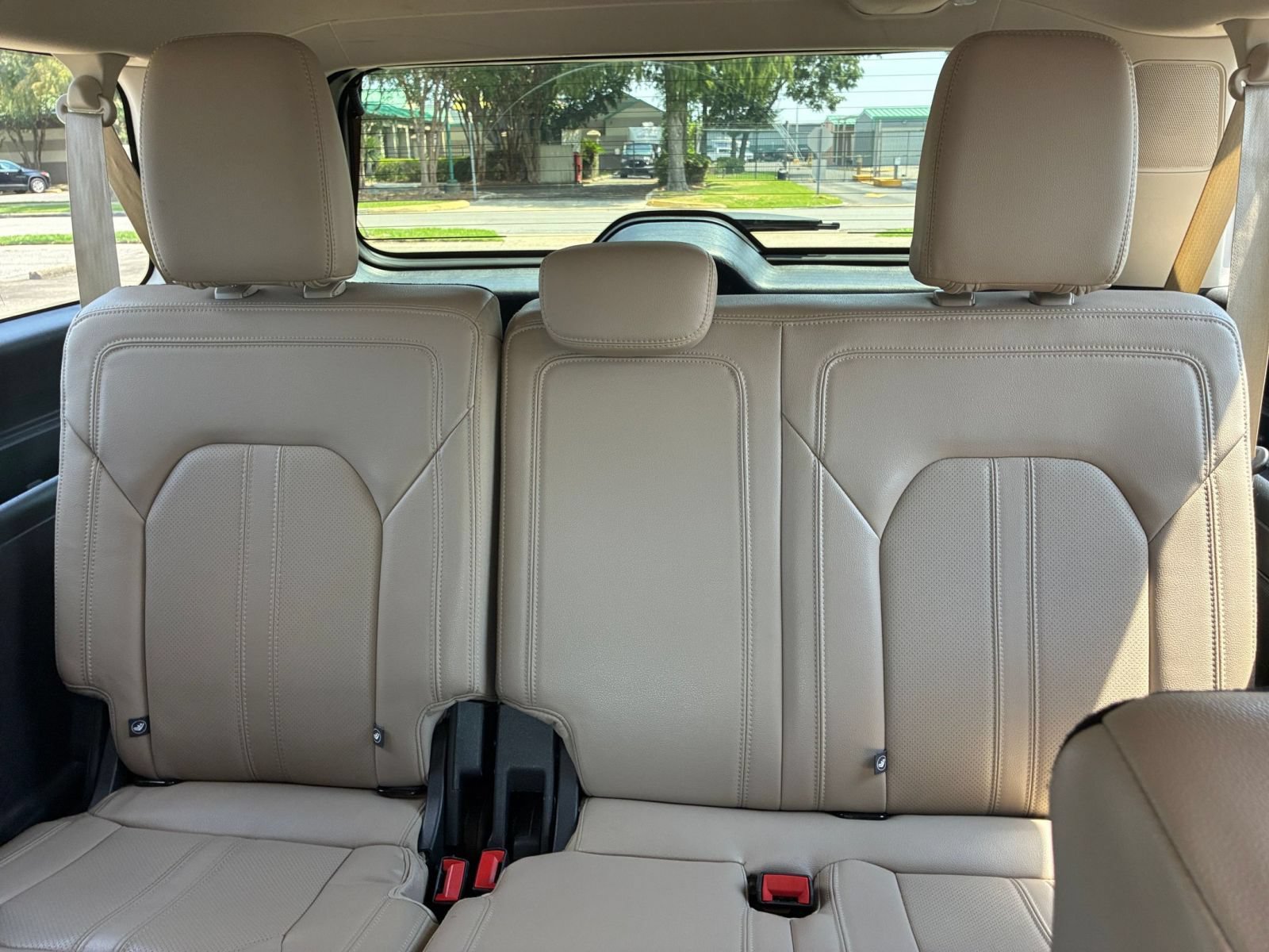 Used 2024 Ford Expedition Max Limited RWD image 42