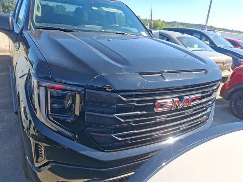 Certified 2023 GMC Sierra 1500 Pro w/ Graphite Edition AWD/4WD image 3