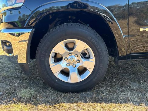Certified 2025 RAM 1500 Big Horn image 10