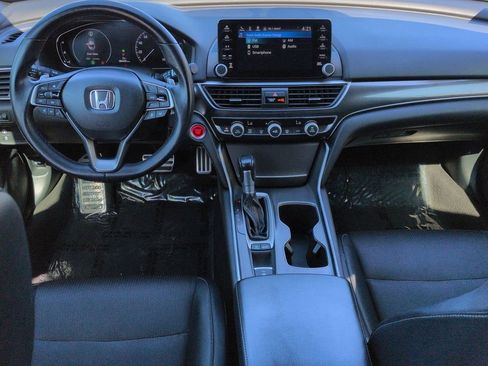 Used 2018 Honda Accord Sport image 20