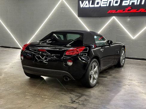 Used 2006 Pontiac Solstice Convertible w/ Premium Package RWD image 17