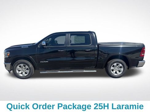 Used 2022 RAM 1500 Laramie AWD/4WD image 2