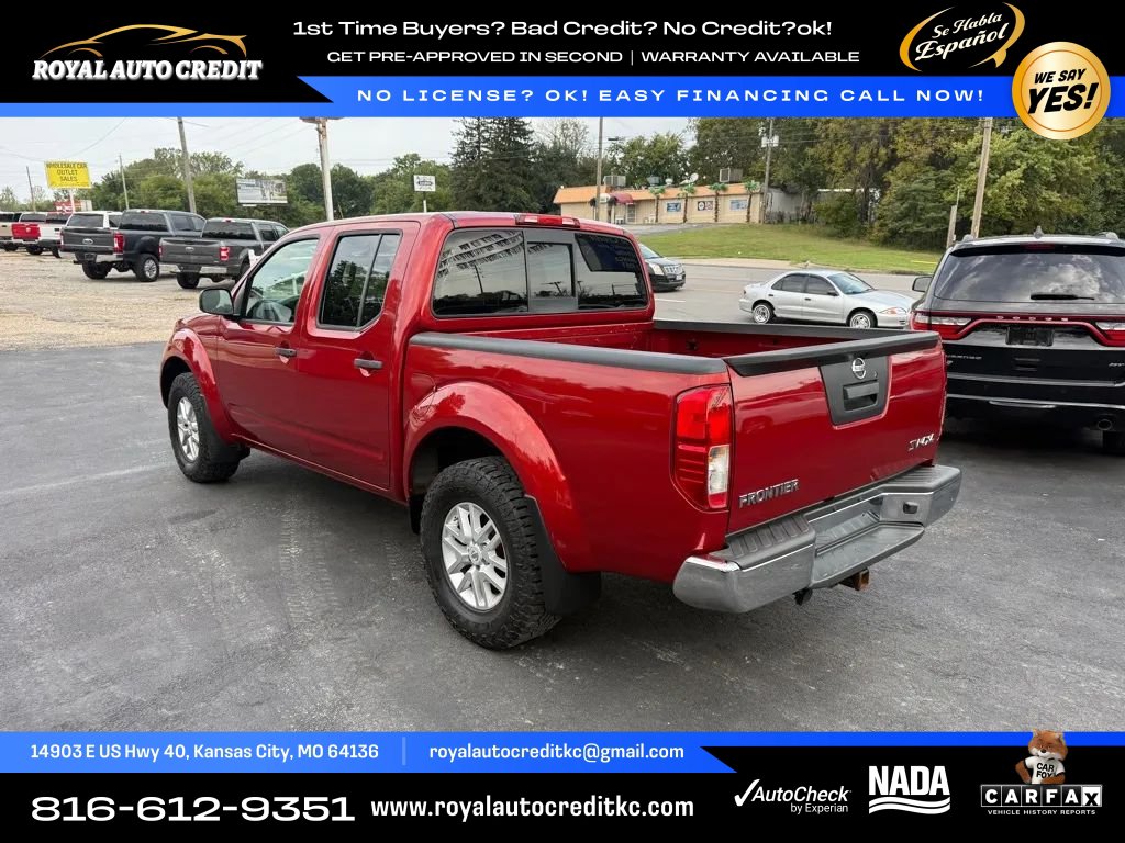 Used 2016 Nissan Frontier SV AWD/4WD image 5