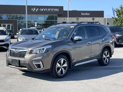 Used 2019 Subaru Forester Touring AWD/4WD image 27